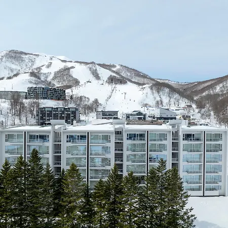 Niseko Landmark View